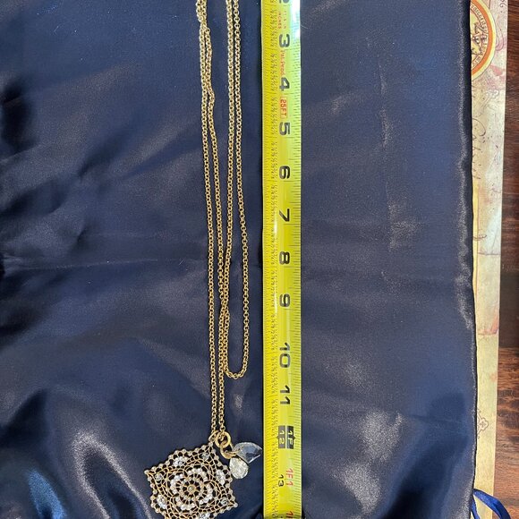 Bold double chain statement necklace w/ crystal and matched earrings -- Niquea.d - Picture 7 of 16